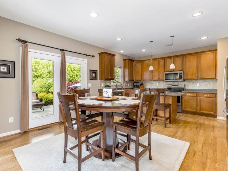 10801 Carolina Pines Drive, Harrison, OH 45030 Photo 14
