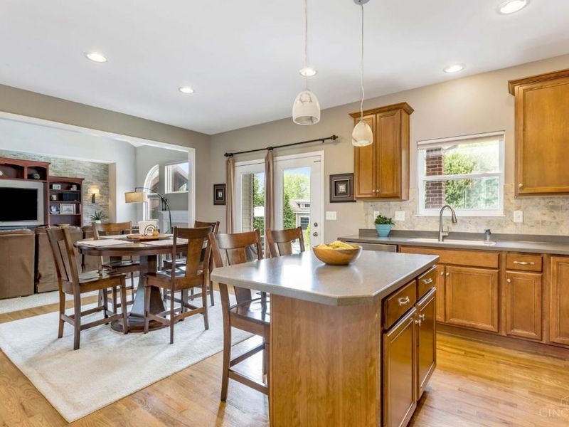 10801 Carolina Pines Drive, Harrison, OH 45030 Photo 17
