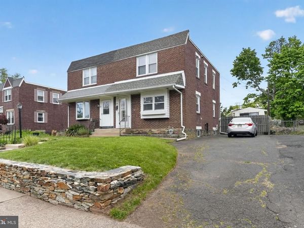 153 EARL LANE , HATBORO, PA 19040