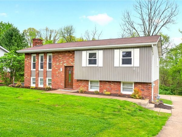 113 Redbud Dr , Beaver Falls, PA 15010