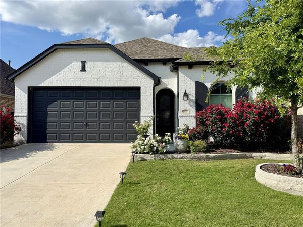 1913 Jumper Fields Drive, Aubrey, TX 76227