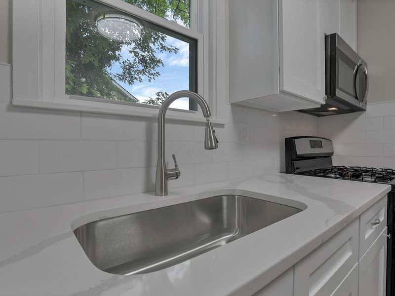 1376 Wilson Avenue , Columbus, OH 43206 Photo 25