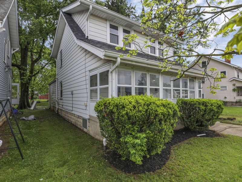 1376 Wilson Avenue , Columbus, OH 43206 Photo 4