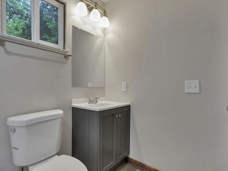1376 Wilson Avenue , Columbus, OH 43206 Photo 48