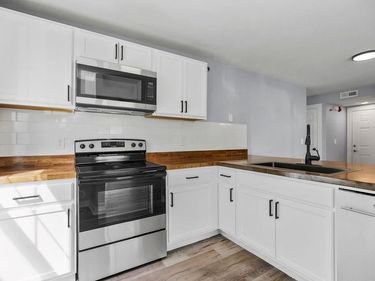 8121 N Lawndale Avenue, Kansas City, MO 64119