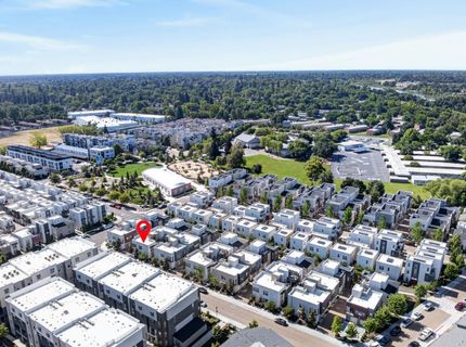 272 Box Ln, Sacramento, CA 95818 Photo