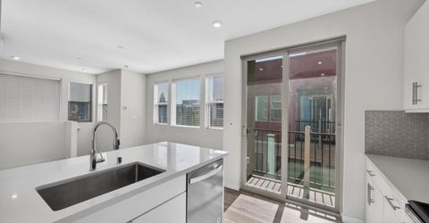 272 Box Ln, Sacramento, CA 95818 Photo