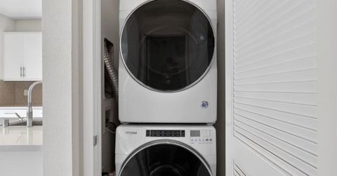 272 Box Ln, Sacramento, CA 95818 Photo