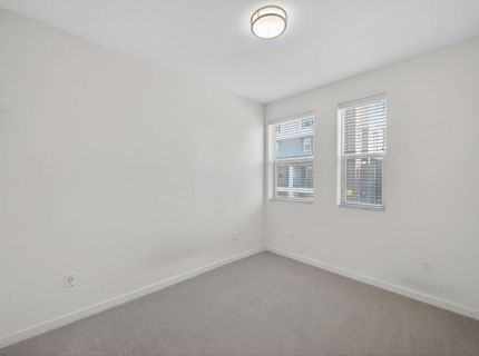 272 Box Ln, Sacramento, CA 95818 Photo