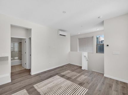 272 Box Ln, Sacramento, CA 95818 Photo