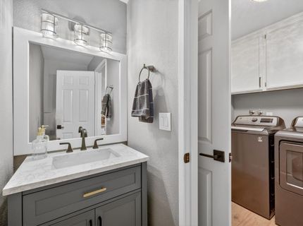 8165 Rose Vine Ln, Fair Oaks, CA 95628 Photo