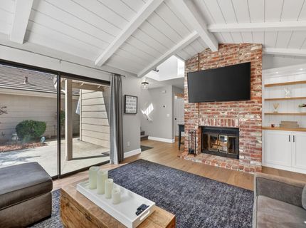8165 Rose Vine Ln, Fair Oaks, CA 95628 Photo