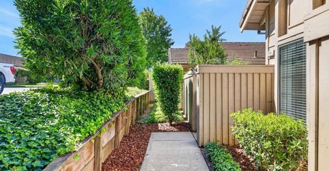 8165 Rose Vine Ln, Fair Oaks, CA 95628 Photo