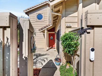 8165 Rose Vine Ln, Fair Oaks, CA 95628 Photo