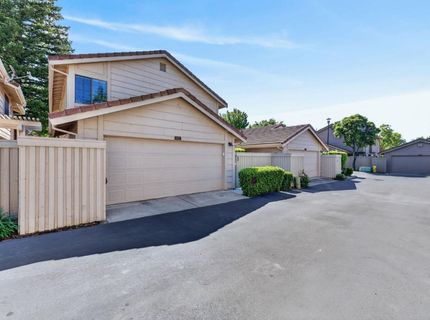 8165 Rose Vine Ln, Fair Oaks, CA 95628 Photo