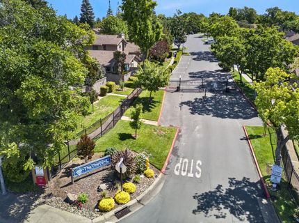 8165 Rose Vine Ln, Fair Oaks, CA 95628 Photo