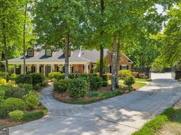 410 Windstone Place, Bonaire, GA 31005