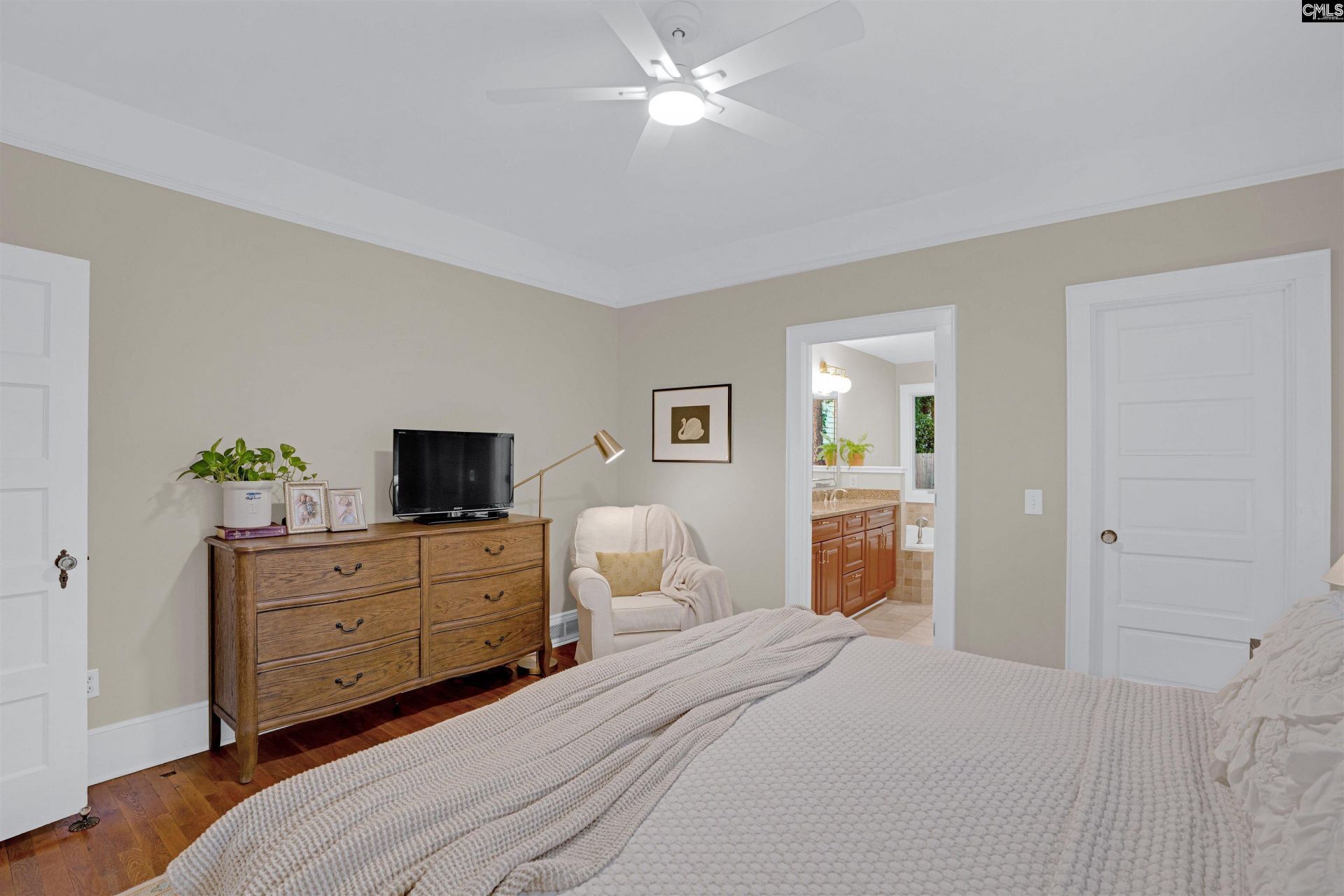 3321 Devereaux Road  Photo 26