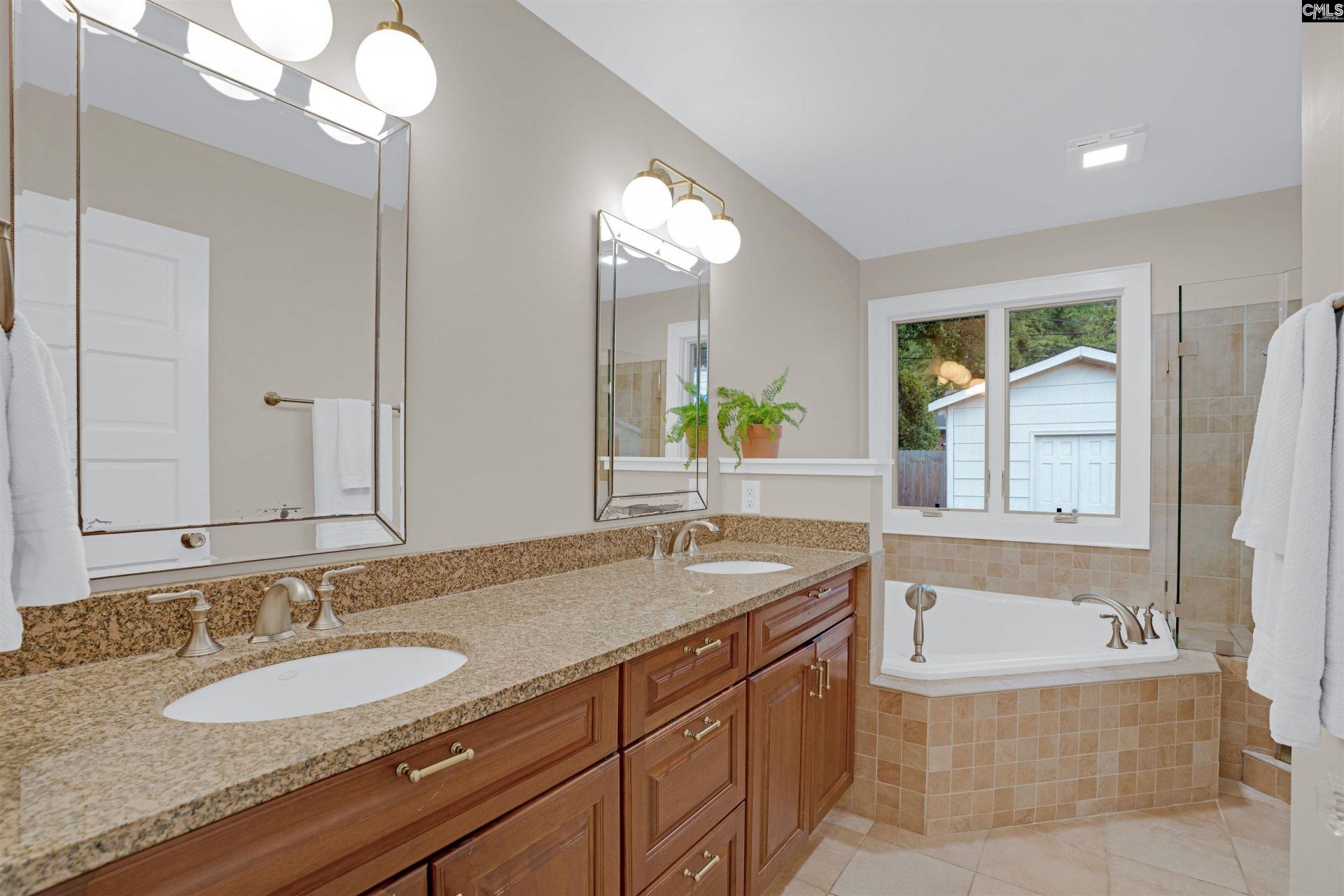 3321 Devereaux Road  Photo 27