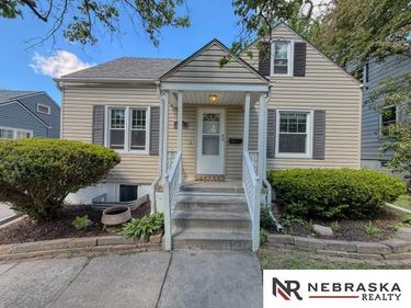 6036 Walnut Street , Omaha, NE 68106