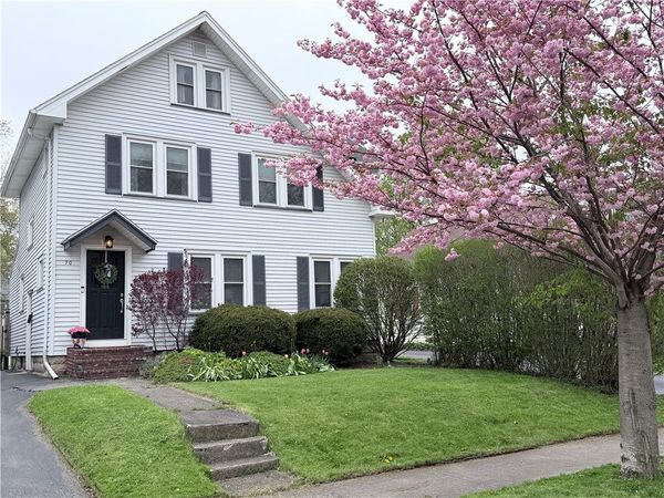 70 Dalkeith Road, Rochester, NY 14609