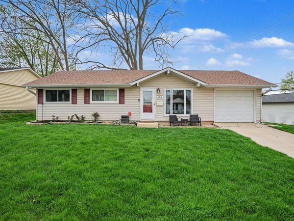 458 Berkshire Avenue , Romeoville, IL 60446