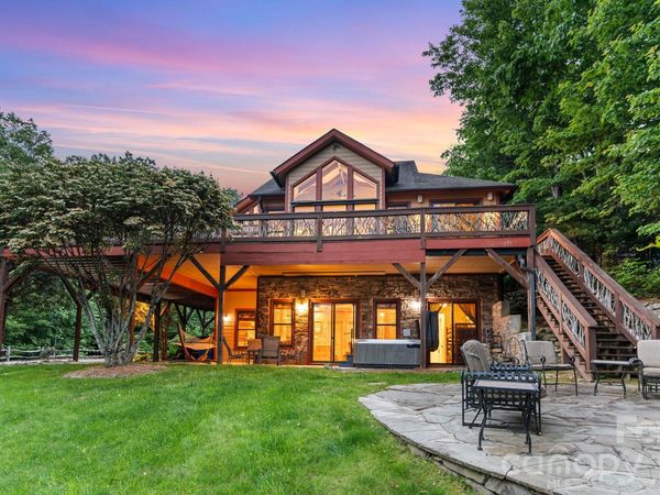 300 Falls View Drive , Lake Toxaway, NC 28774