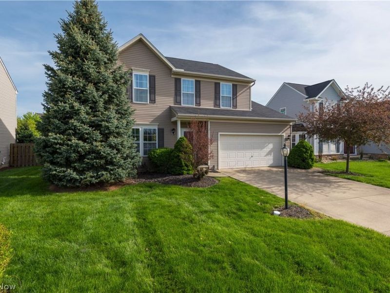 157 Stone Ridge Way, Berea, OH 44017 Photo 2