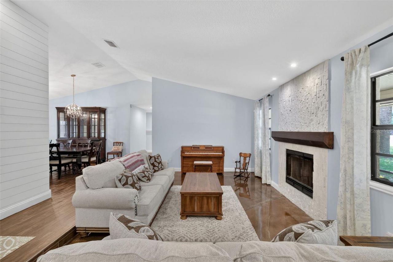 11241 Em En El Grove Road , Leesburg, FL 34788 Photo