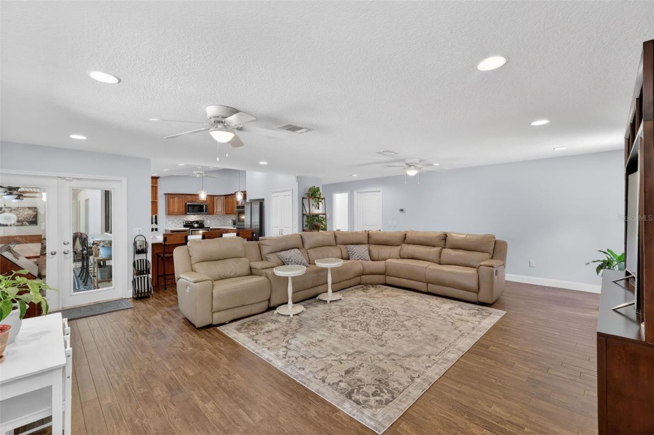 11241 Em En El Grove Road , Leesburg, FL 34788 Photo