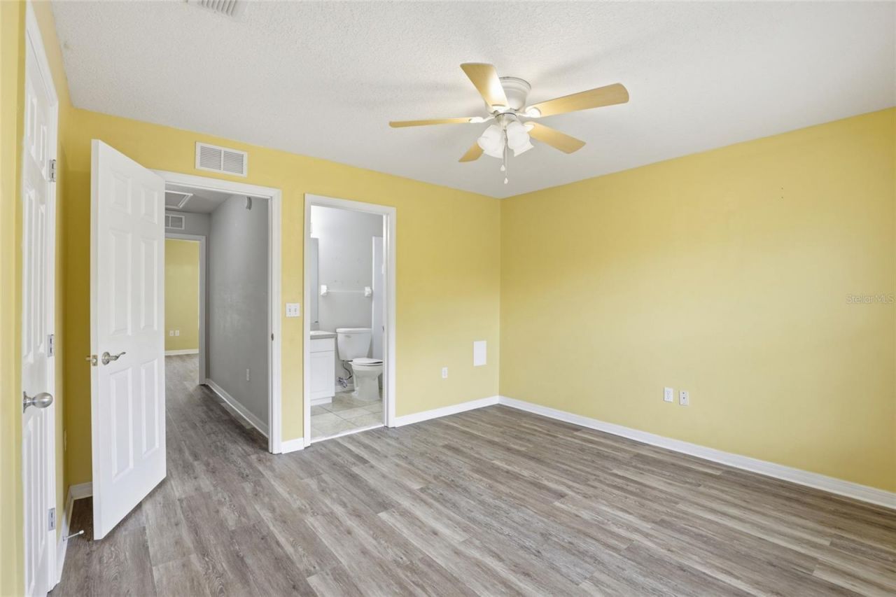 2348 SW 42nd Drive , Unit 153, Gainesville, FL 32607 Photo