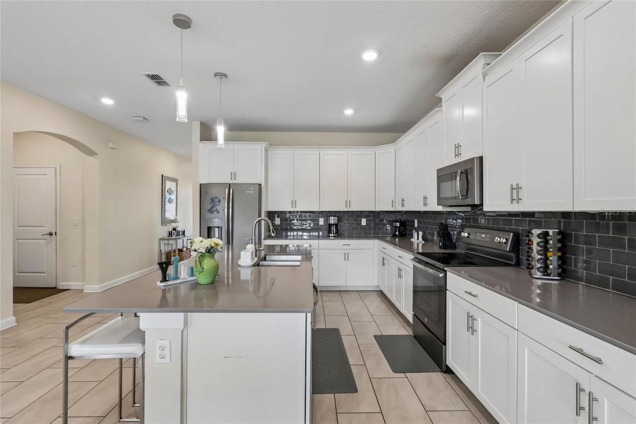 2801 Bookmark Drive , Kissimmee, FL 34746 Photo