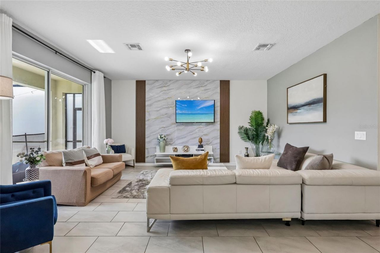 2801 Bookmark Drive , Kissimmee, FL 34746 Photo