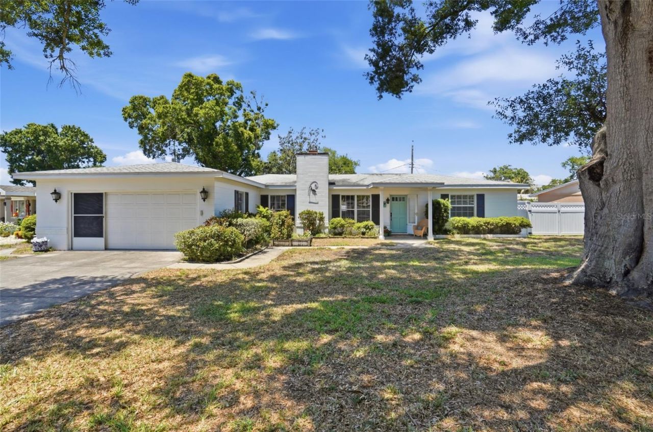 5941 49th Avenue N, Kenneth City, FL 33709 Photo