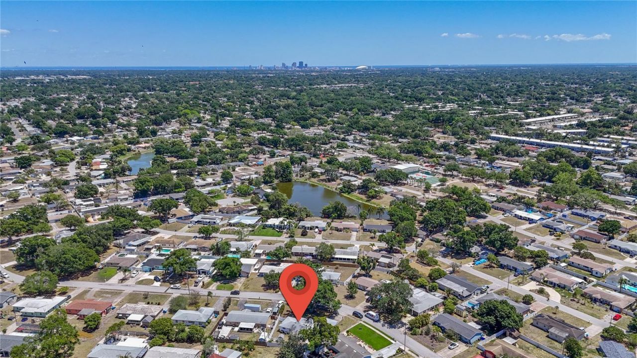 5941 49th Avenue N, Kenneth City, FL 33709 Photo