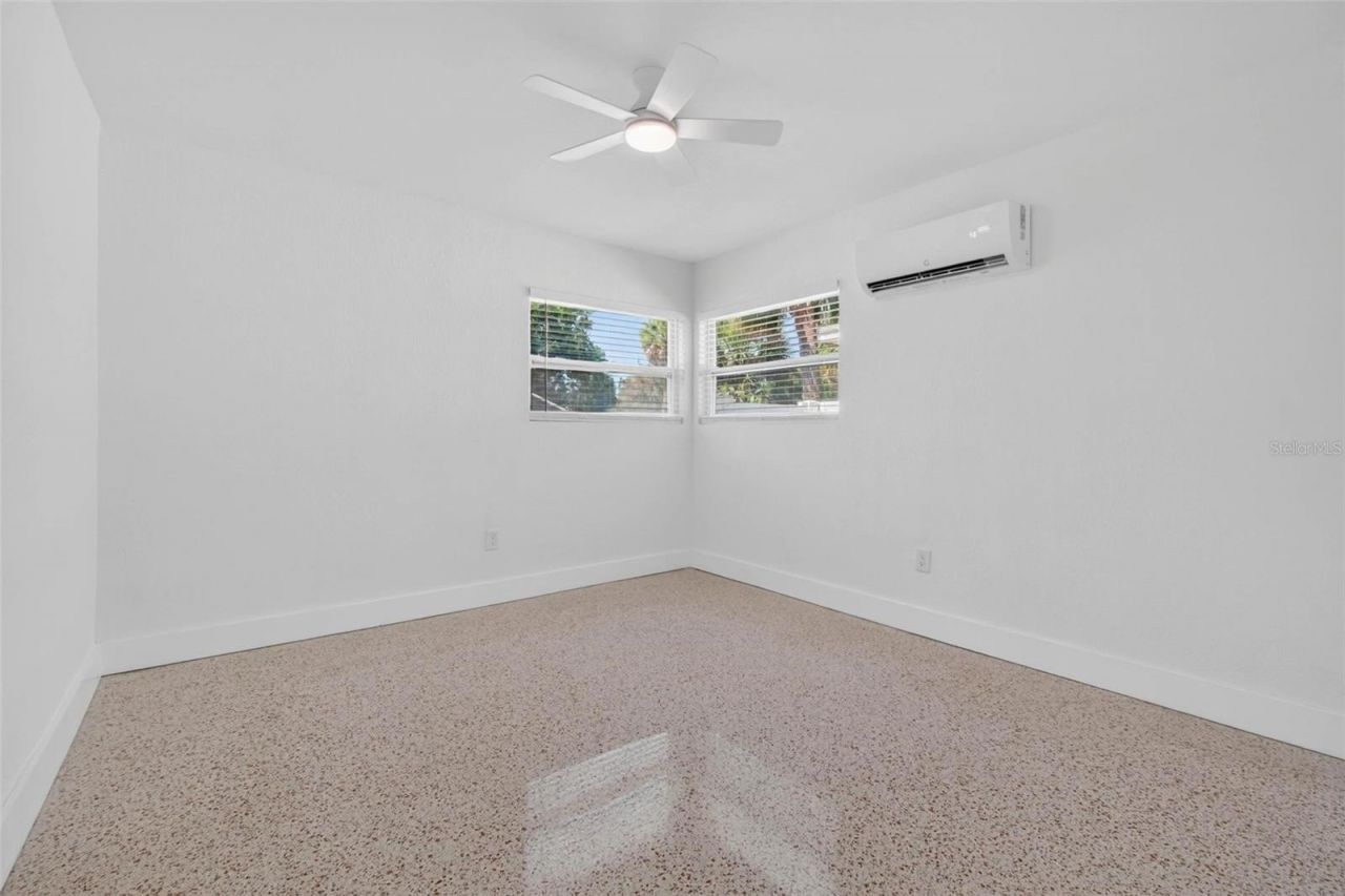 4029 3rd Avenue S, Saint Petersburg, FL 33711 Photo