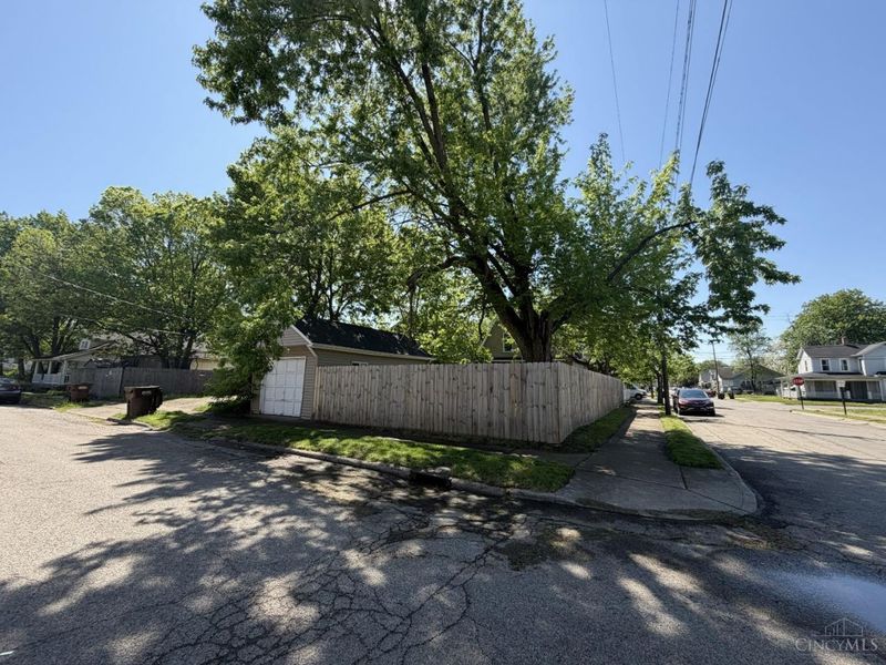 2001 woodlawn, Middletown, OH 45044 Photo 29