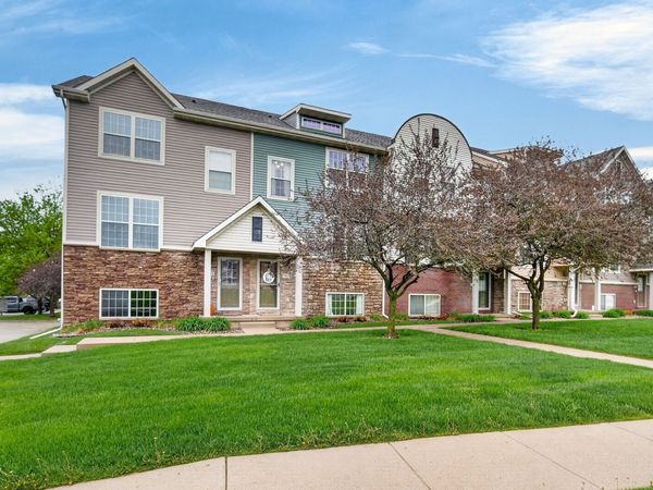 3600 SE Glenstone Drive, Unit 202, Grimes, IA 50111