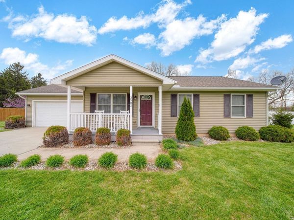 3502 Crestone , Tecumseh, MI 49286