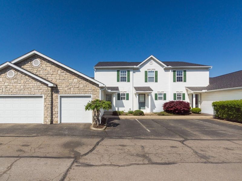 1929 Kyger Drive , Unit 56B, Columbus, OH 43228 Photo 4