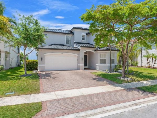 4892 SW 173rd Ave, Miramar, FL 33029