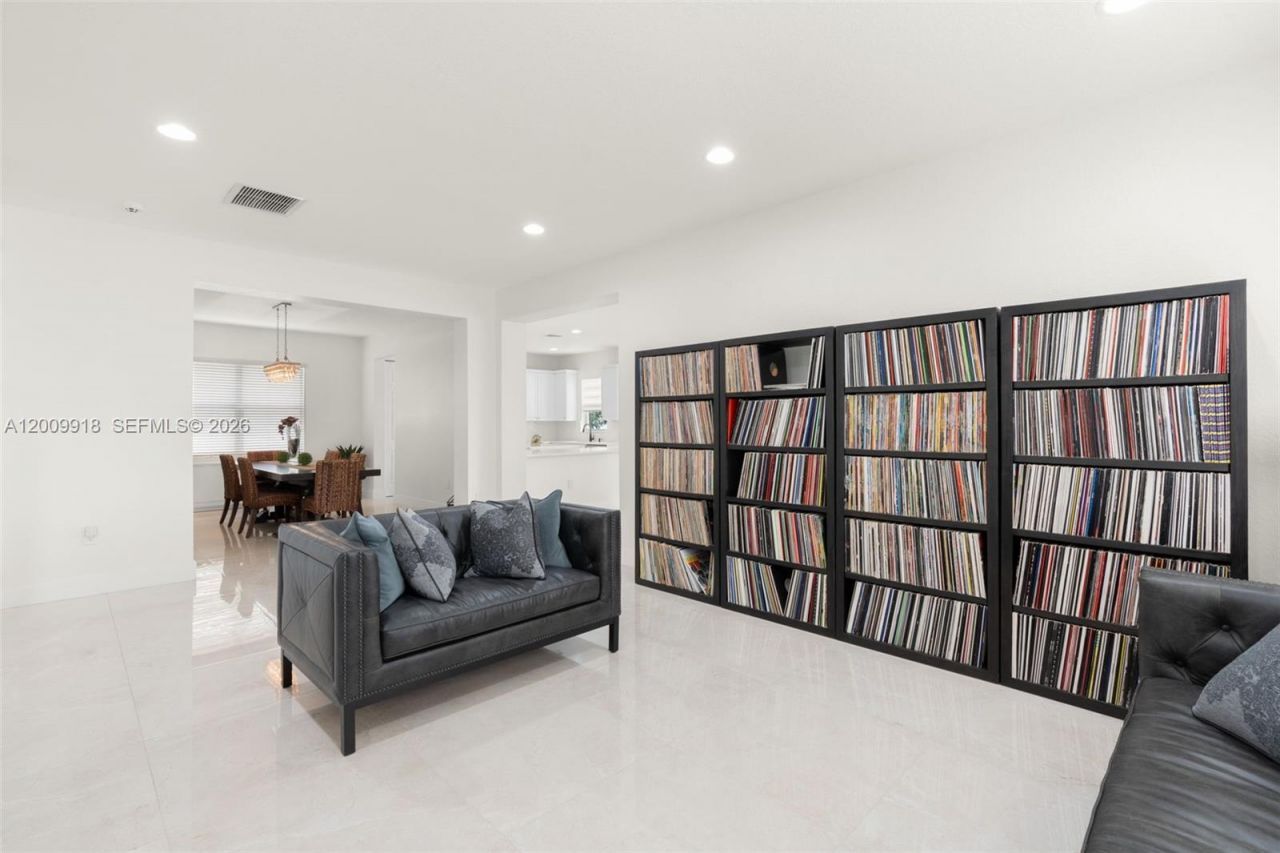 4892 SW 173rd Ave, Miramar, FL 33029 Photo