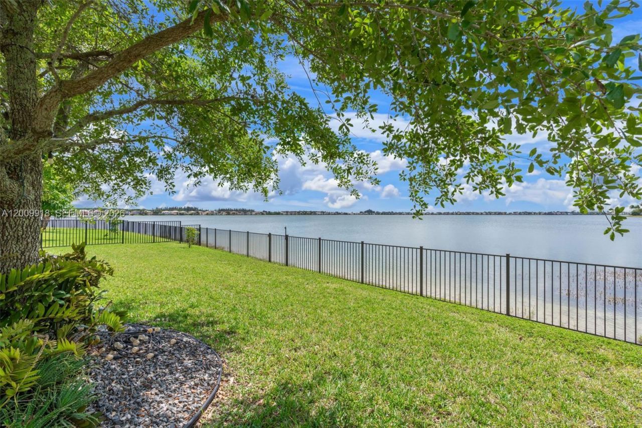 4892 SW 173rd Ave, Miramar, FL 33029 Photo