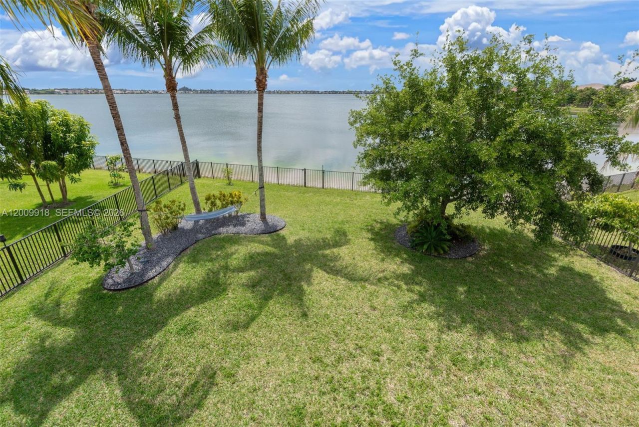 4892 SW 173rd Ave, Miramar, FL 33029 Photo
