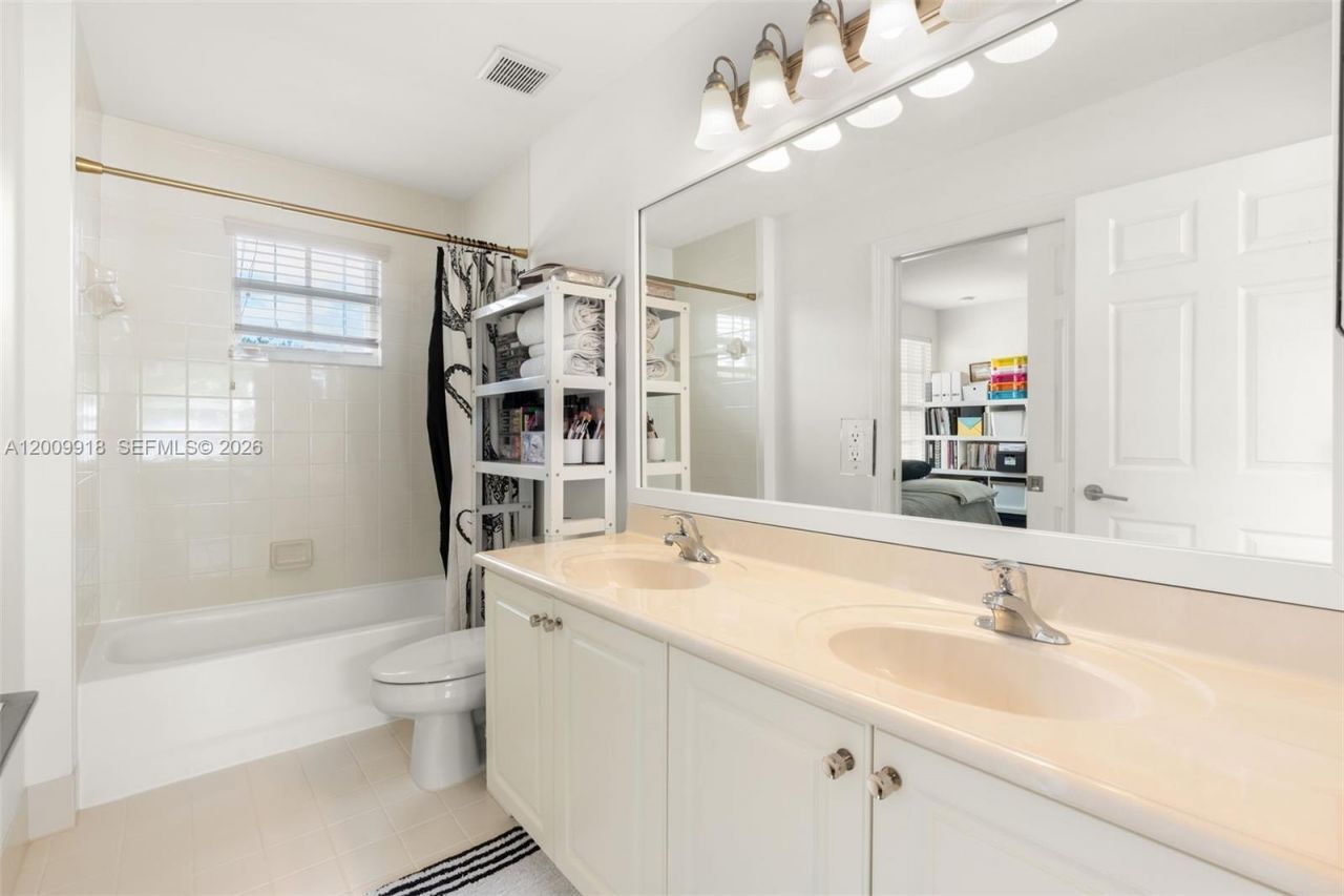 4892 SW 173rd Ave, Miramar, FL 33029 Photo