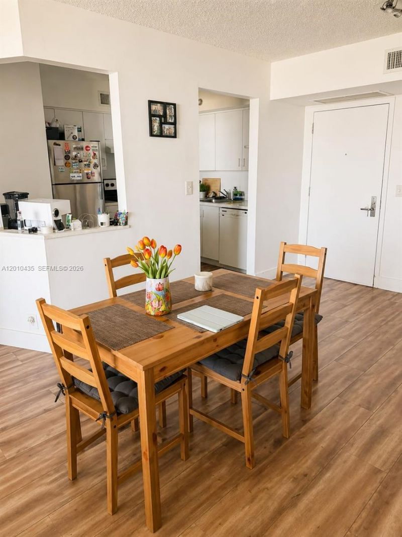 3300 NE 191st St , Unit 1803, Aventura, FL 33180 Photo