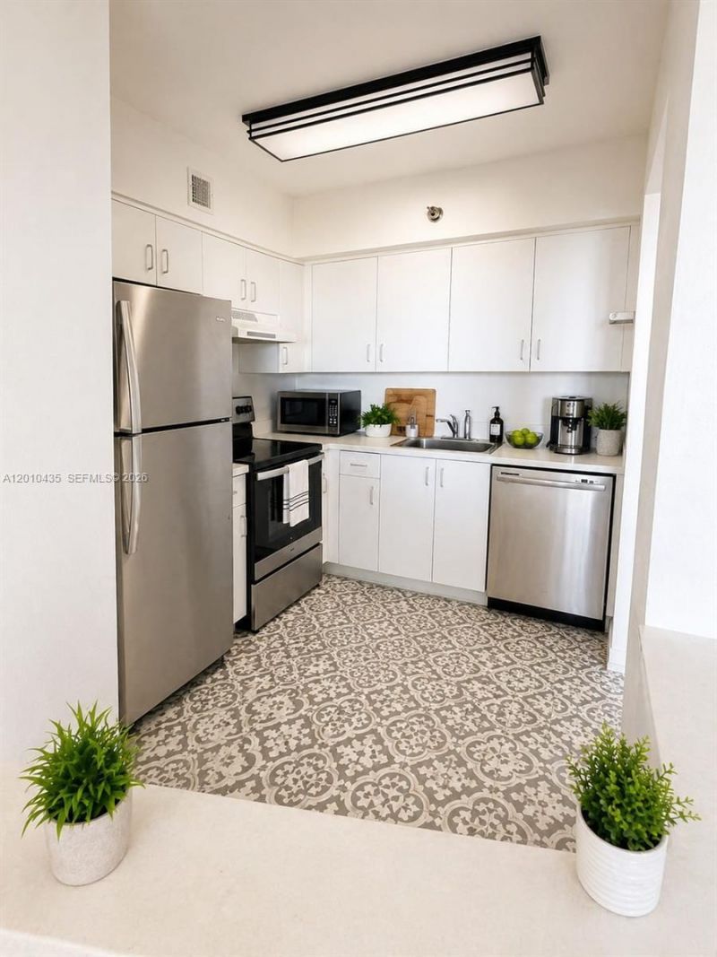 3300 NE 191st St , Unit 1803, Aventura, FL 33180 Photo
