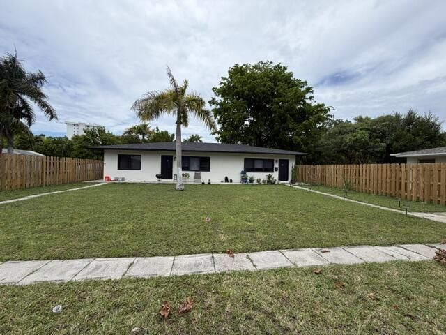 53 NE 16th Place, Fort Lauderdale, FL 33305 Photo