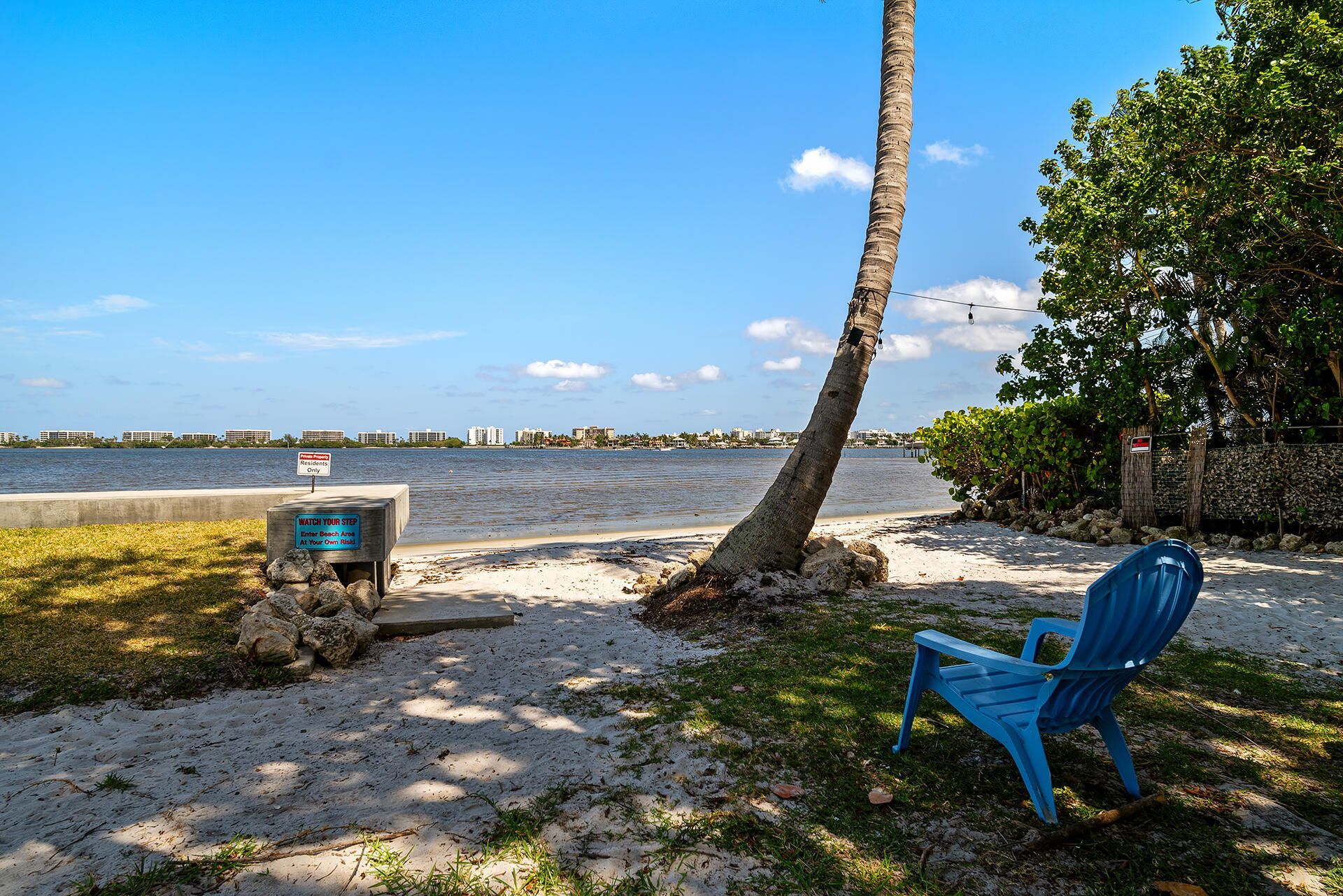 1502 S Lakeside Drive, Unit #302, Lake Worth Beach, FL 33460 Photo