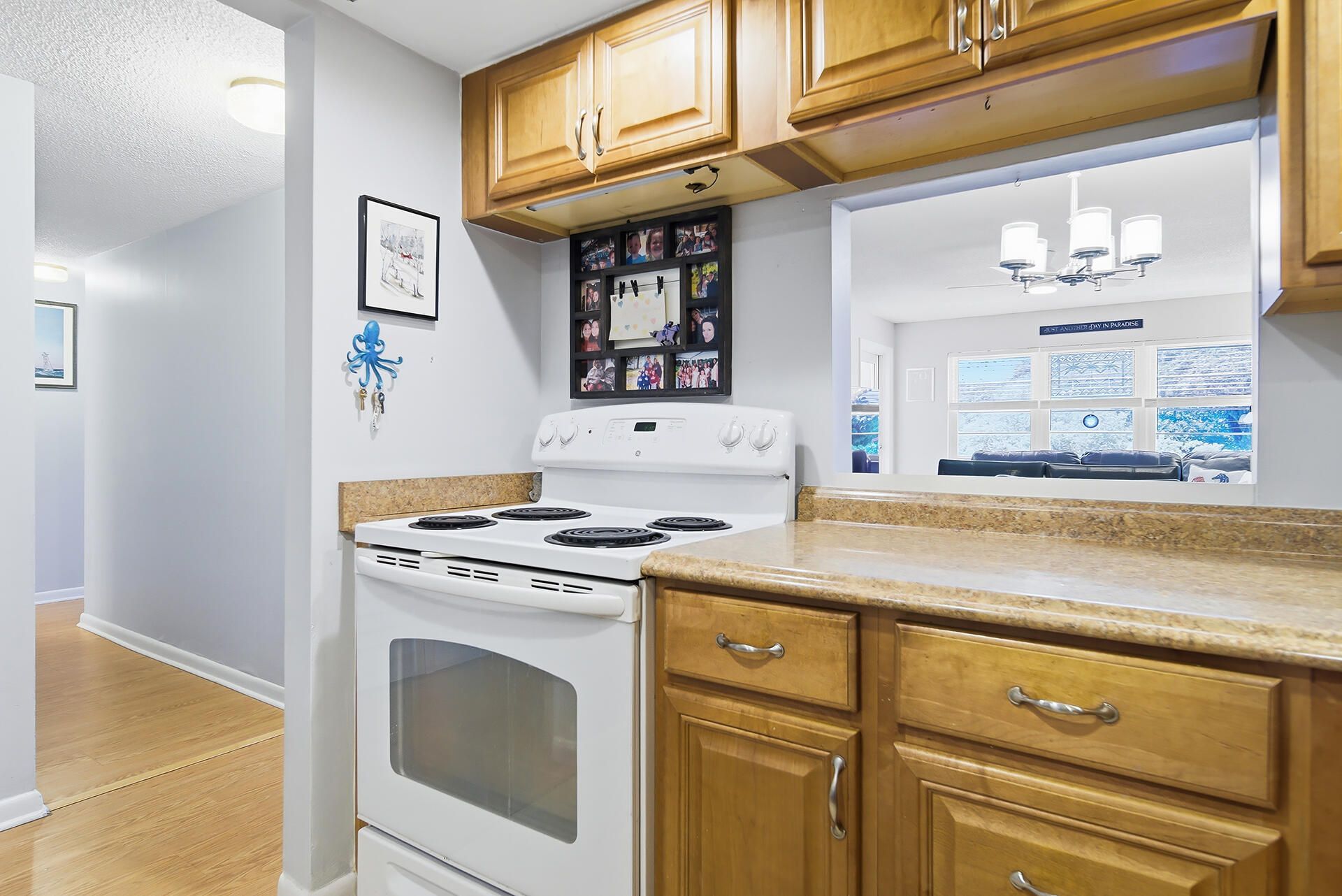 1502 S Lakeside Drive, Unit #302, Lake Worth Beach, FL 33460 Photo